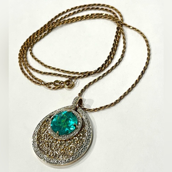 Sterling Silver Necklace with Green Rhinestone Pendant 30” Chain - Picture 5 of 10